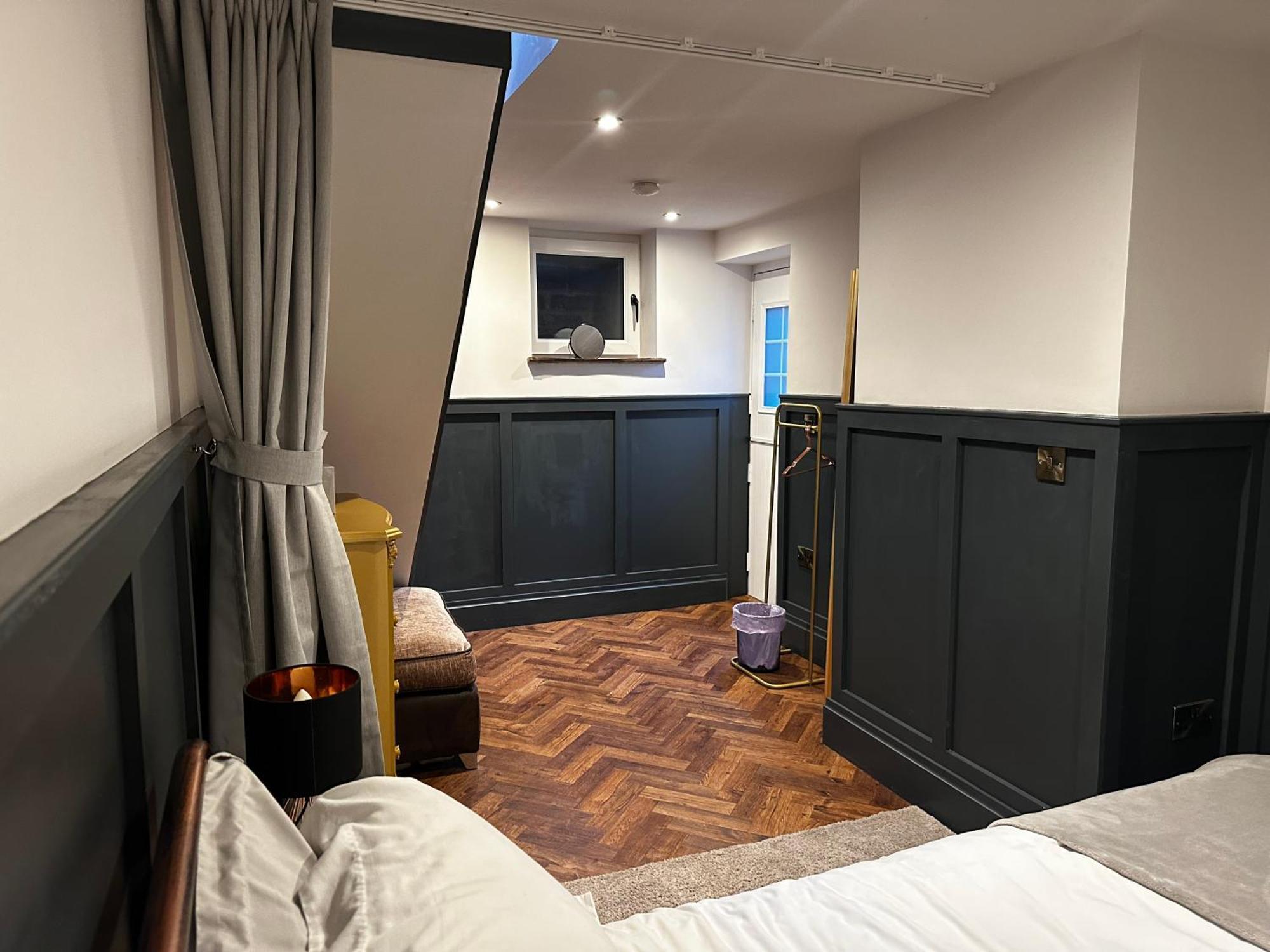 Unique Victorian Stable Conversion Halifax Bagian luar foto
