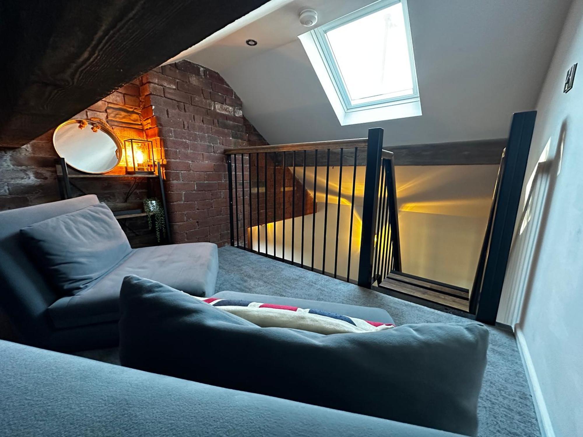 Unique Victorian Stable Conversion Halifax Bagian luar foto